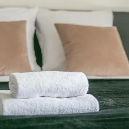 Quijote, Maison Moderne Avec Terrasse A * Caen