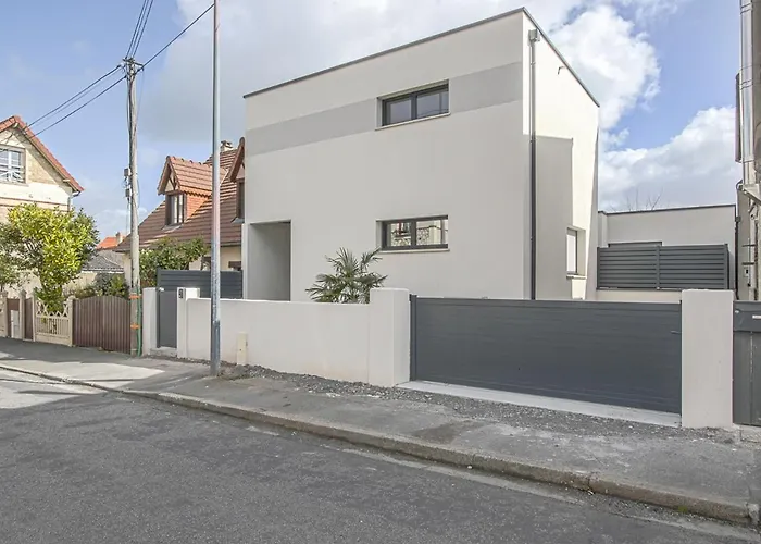 Quijote, Maison Moderne Avec Terrasse A Caen